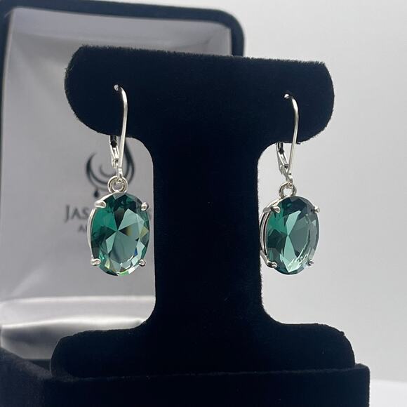 Gorgeous 8ctw Oval Cut Green Quartz Earrings - Picture 6 of 6